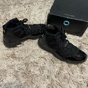 SOLD Men Air Jordan Retro 11